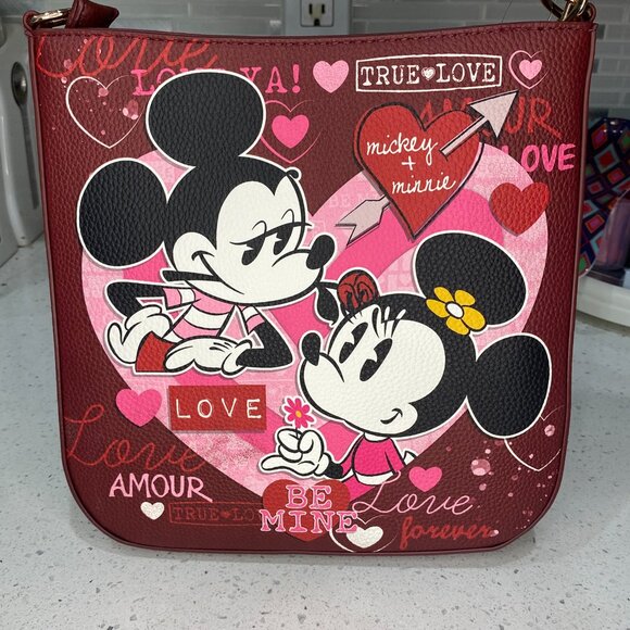 WondaPop Disney Designer Series Mickey and Minnie Shoulder Bag NWT - Picture 2 of 4